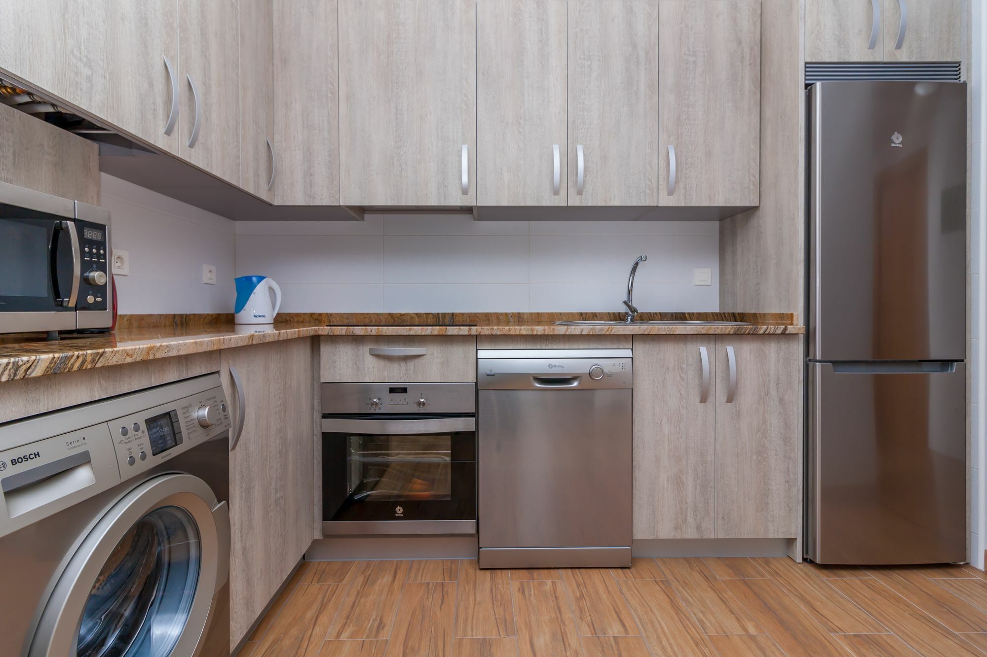 Fenix Granada Apartment By A3Rentals Εξωτερικό φωτογραφία